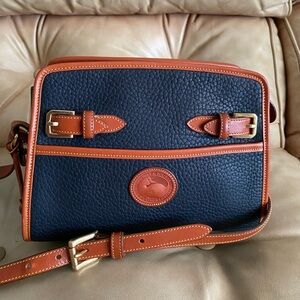 Sale! LKNW Dooney & Bourke Vintage Buckle Bag Navy/Black Pebble Leather AWL